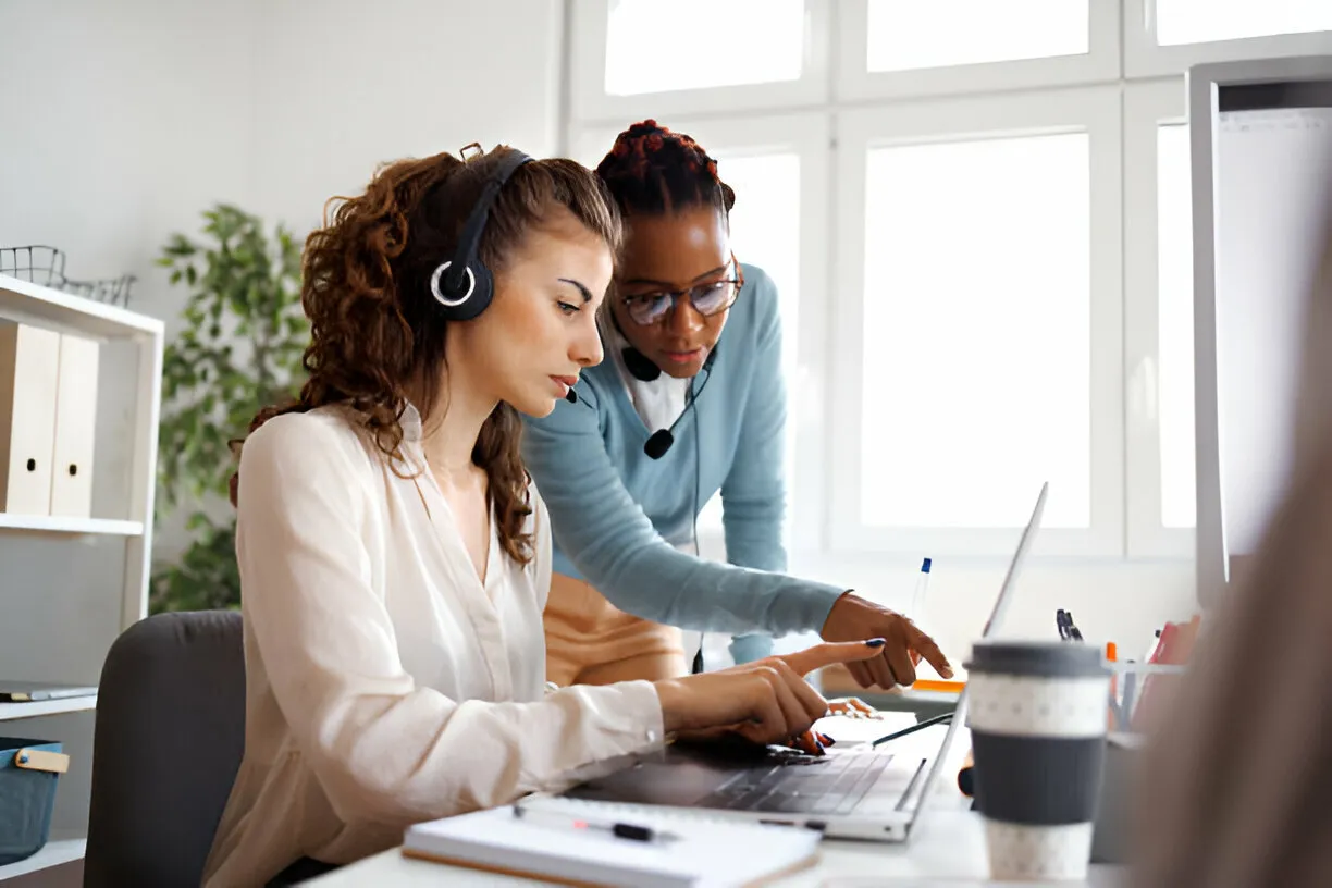 What is a Real Estate Assistant Job