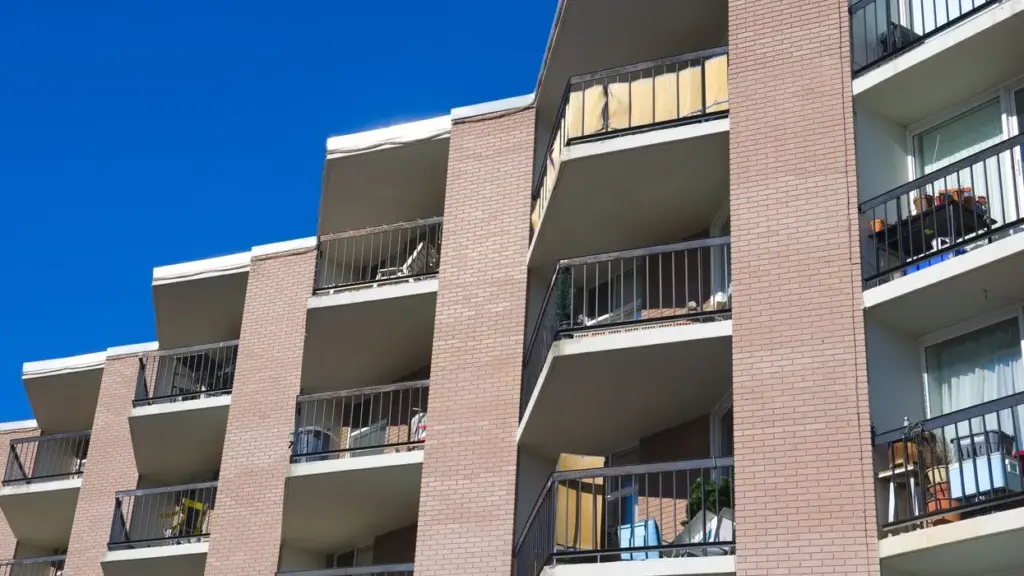 a&e real estate