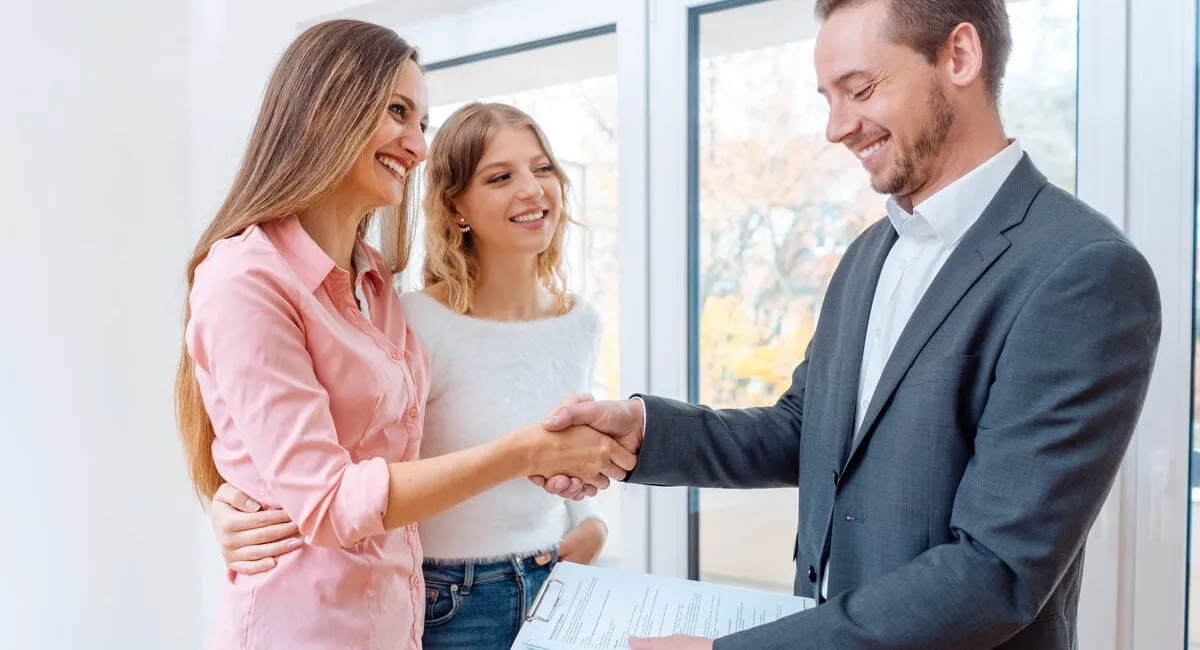 Is Being a Real Estate Agent Hard